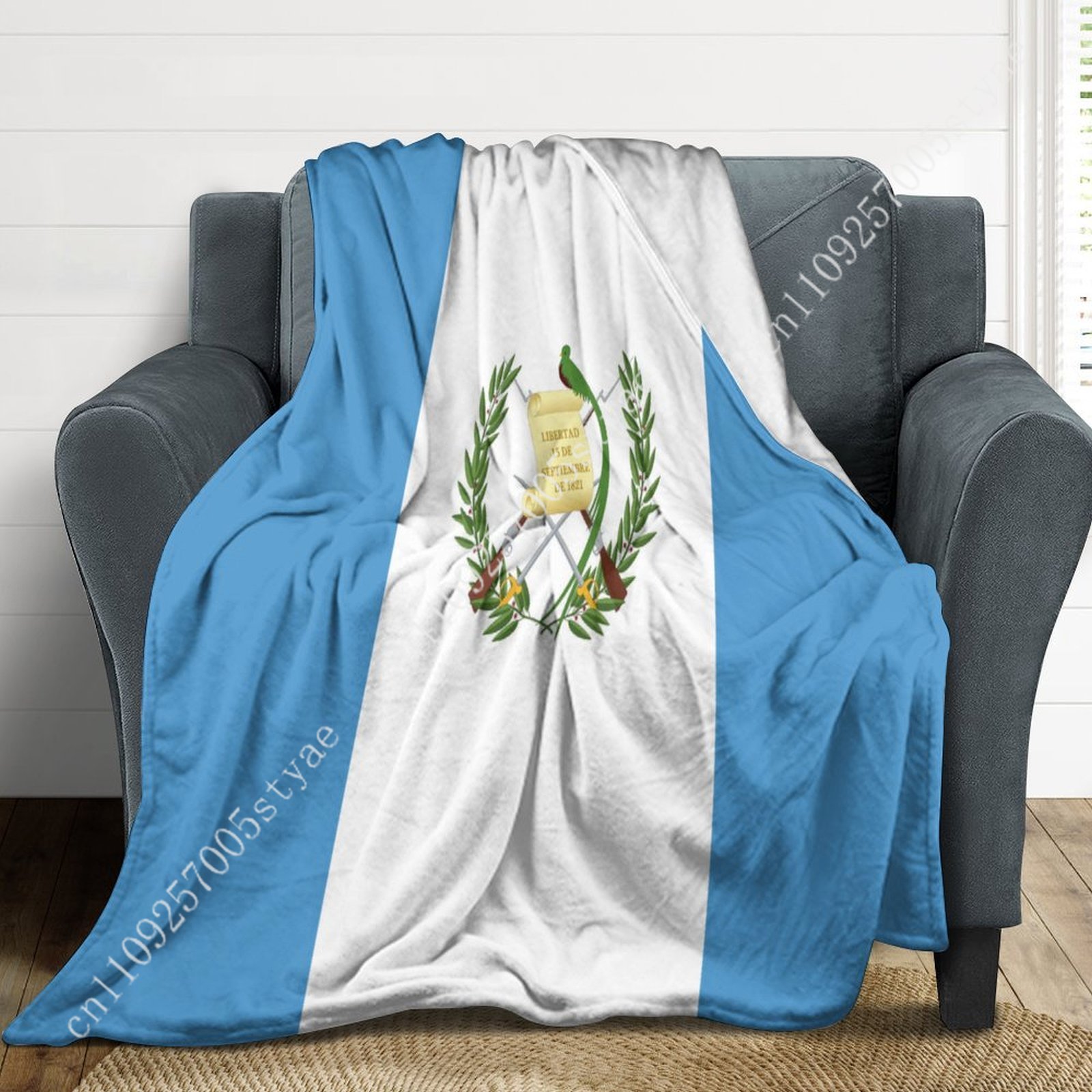 Guatemala Flag Flannel Blanket - Home Office Guatemala avaliação e preço