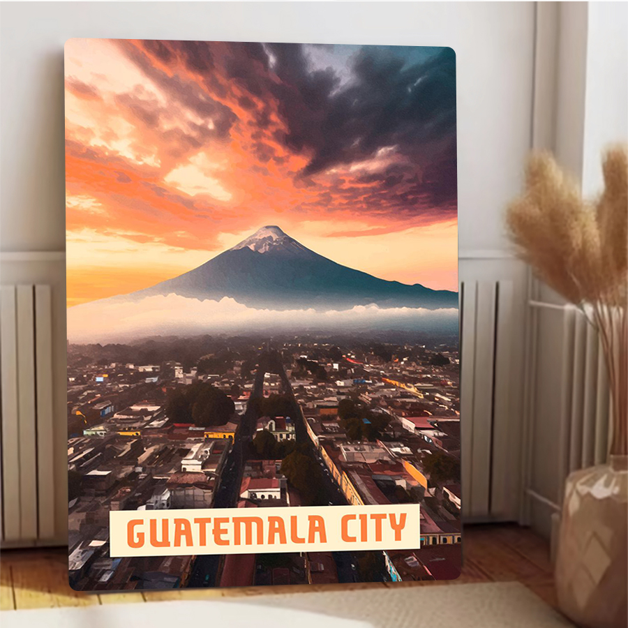 Guatemala City Skyline with Vo - Home Office Guatemala avaliação e preço